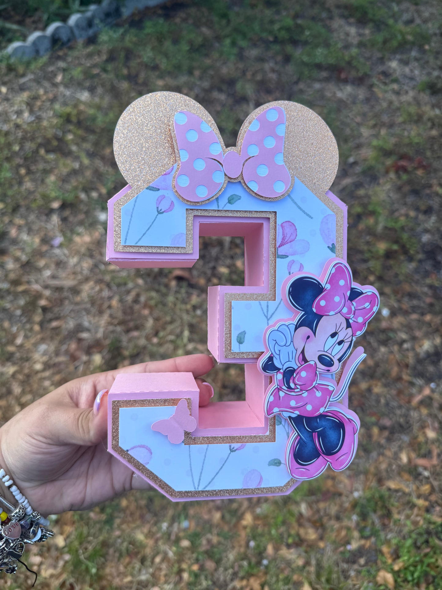 3D Flower Minnie Letter/Number